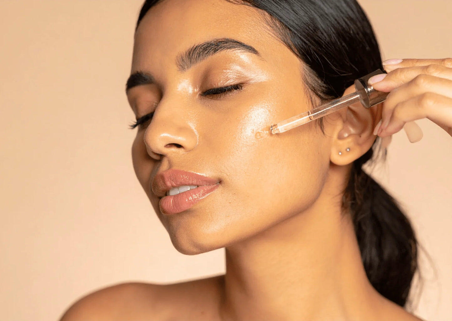 Asterwood Vitamin C Face Serum - with Hyaluronic Acid - Advanced Skin Care